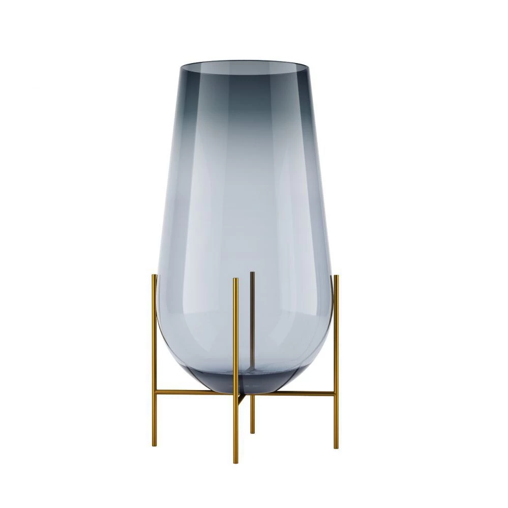 Echasse Vase by Menu