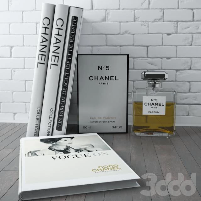 Chanel №5 & Books